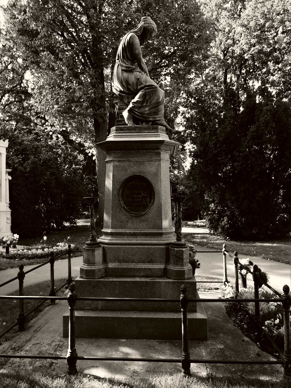 Grabdenkmal für Mozart auf dem Wiener Zentralfriedhof